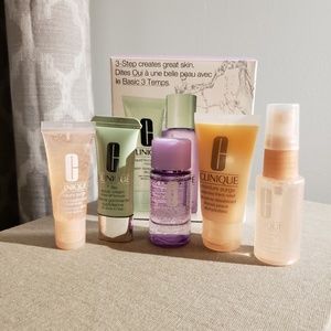 Clinique Travel Skincare Set
